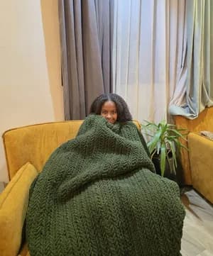 አልባሳት 1.5 ሜትር በ 2 ሜትር