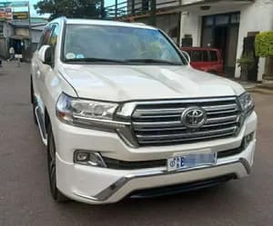 Toyota Land Cruiser V8 VXR