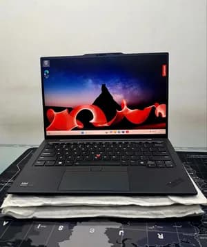 Lenovo ThinkPad X1 Carbon Laptop
