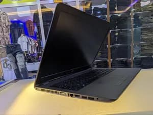 Hp notebook 15.6 inch 8Gb RAM 500GB used