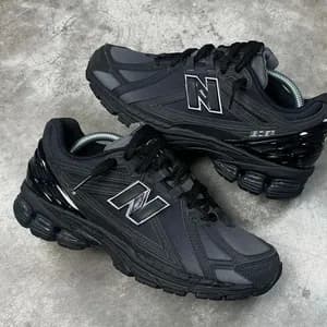New Balance 1906R Triple Black Unisex Sneakers