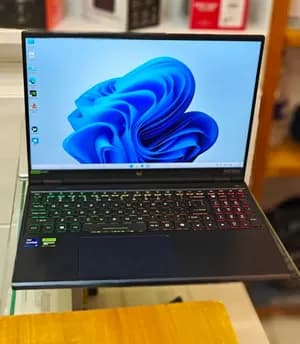 Acer Predator Helion NEO16 Gaming Laptop