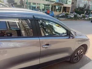 Byd E2