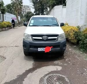 Toyota Hilux double cap