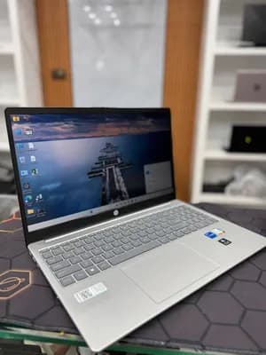HP Notebook 15 i5 13th Gen 16GB 1TB