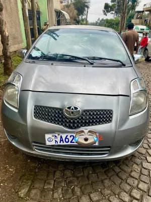 Toyota Yaris Compact 2006 1000cc used