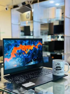 HP Victus 15 i7 32GB 1TB