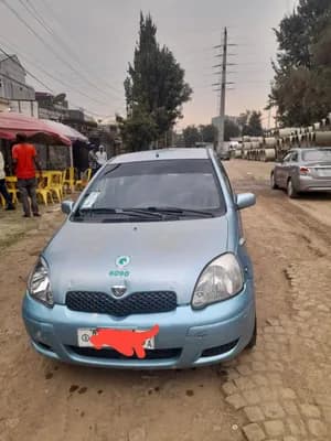 Toyota Vitz 2002