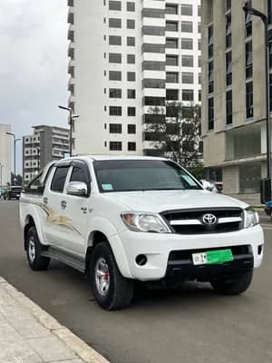 Toyota Hilux Double Cab