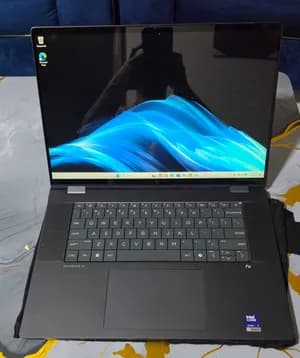HP OmniBook X Flip 16