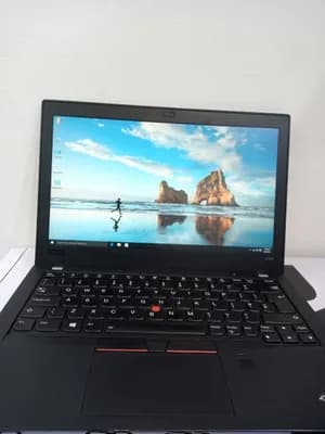Lenovo ThinkPad X280 Carbon i7