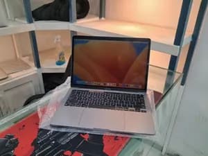 Apple MacBook Pro M1 2020