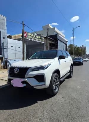 Toyota Fortuner 2020 2.7L 4WD