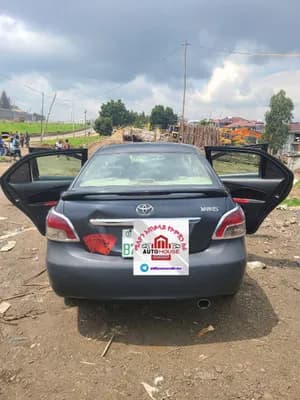 Yaris Belta