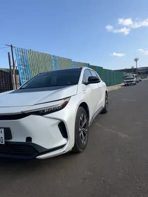2024 Toyota bZ4X 2WD Ultra