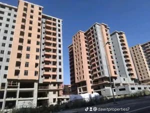 2 Bedroom Condo in Ayat 49