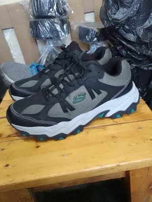 Skechers Shoes Size 40
