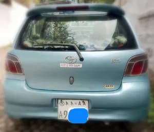 Toyota Vitz 2001 1.0L