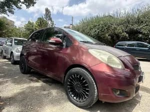Toyota Compact Yaris 2010 Automatic