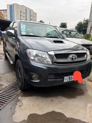 Toyota Hilux king cab 2010 D4D 2wd
