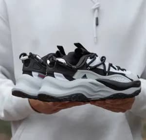 Adidas Sneakers Sizes 40-44