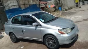 Toyota Platz 2001 Automatic