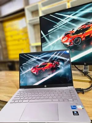 HP Pavilion Plus 14 i5 Laptop