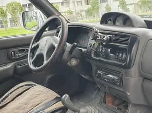 Mitsbushi L200 2002 Manual Transmission