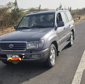 Toyota Landcruiser 105 Diesel Automatic