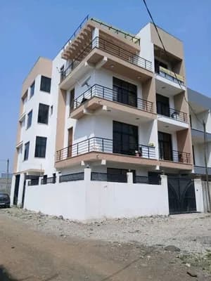 175 ካሬሜትር