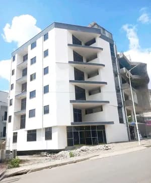 250 sqm B+G+5+T Apartment Ayat