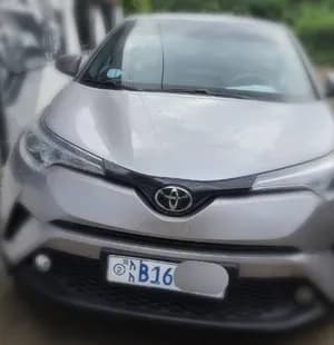 Toyota CHR 2017 1.2T AWD