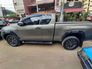 Toyota Invincible King Cab 2021