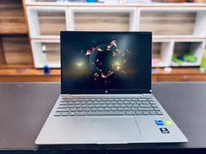 HP Pavilion Plus 14 i5 Laptop