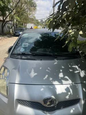 Toyota Yaris Compact 2010