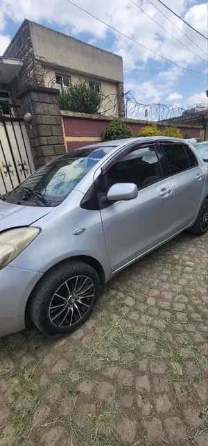 Toyota Yaris Compact