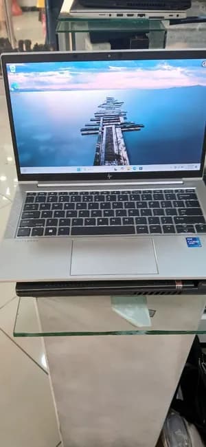 HP EliteBook 830 G8 Laptop