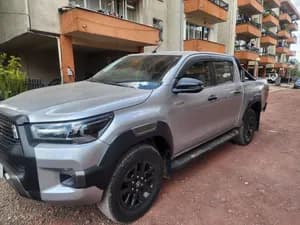 Toyota Hilux Double Cab 2021
