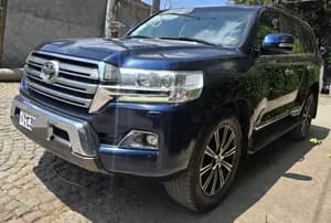 Toyota Land Cruiser V8 VXR 2017