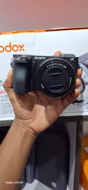 Sony α6500 Mirrorless Camera