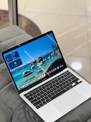 MacBook Pro M2 512GB SSD 8GB 13.3-inch