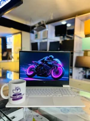 HP Victus Gaming i7-12700H Laptop