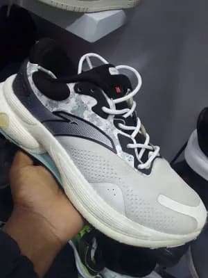 Anta Sneakers Size 42