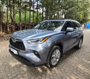 2024 Toyota Highlander Hybrid Limited