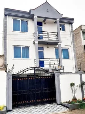 150 ካሬ ዘመናዊ G+2 ቤት