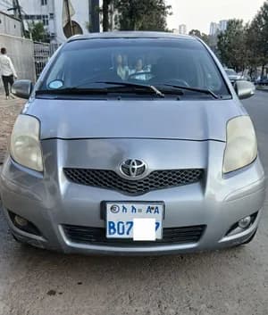 Toyota Yaris Compact Automatic 2008
