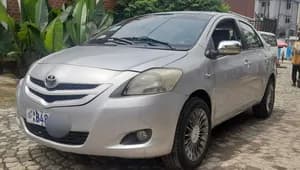 Toyota Yaris Belta 2008 1.0L