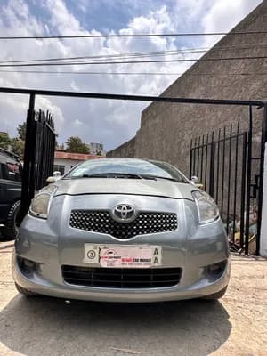 Toyota Compact Yaris 2006 1000cc