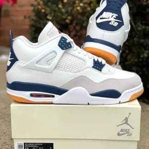 Nike SB x Air Jordan 4