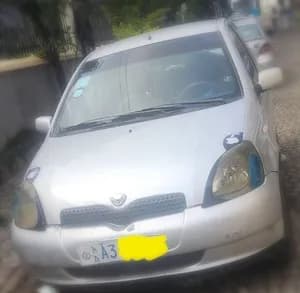Toyota Vitz 2000 1.0L Automatic